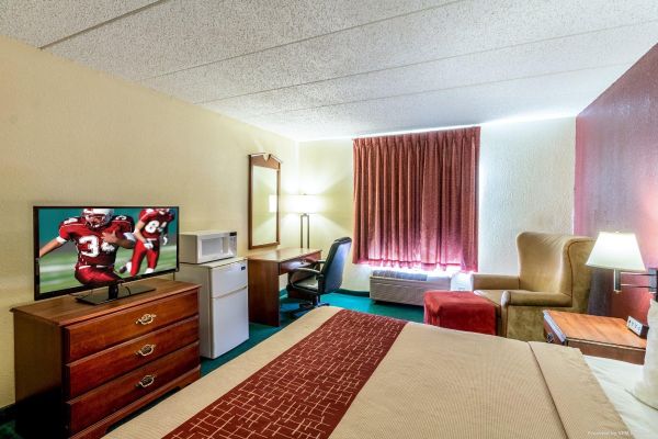 Hotel Red Roof Morehead